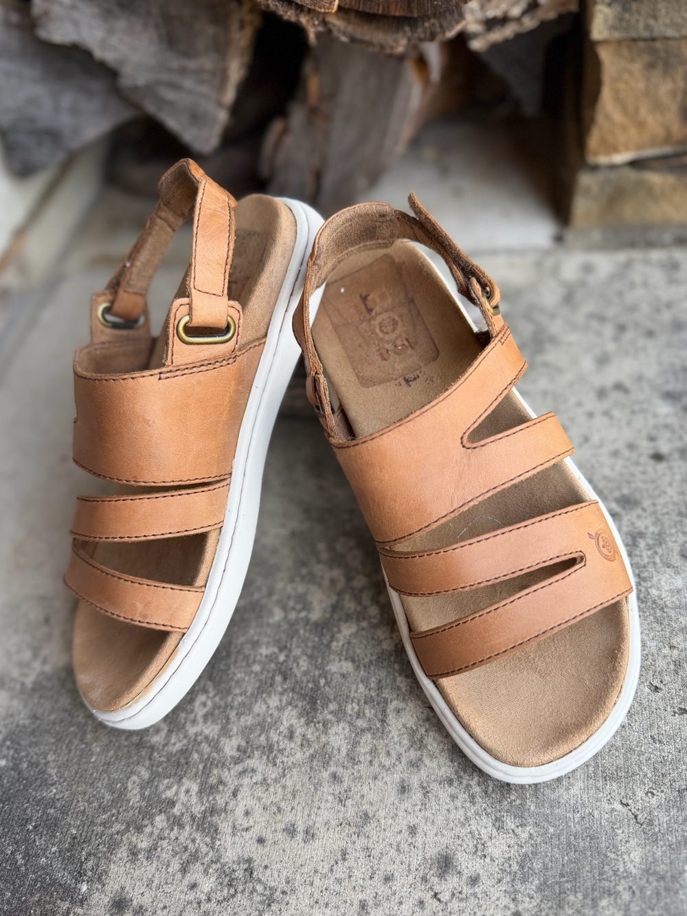 Born Mia Women's Tan Leather Slingback Sandals with White Sole Sz-6M.  Loc W